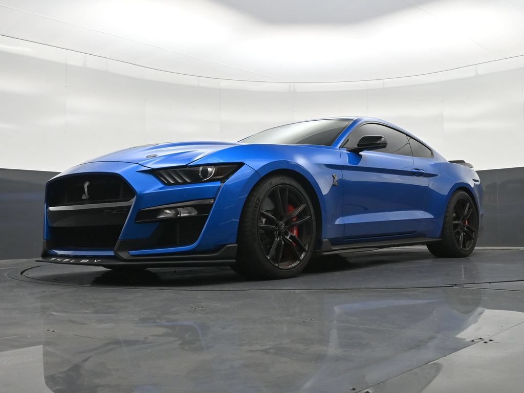 Used 2021 Ford Mustang Shelby GT500 w/ Technology Package RWD image 28