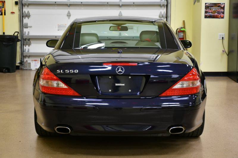 Used 2008 Mercedes-Benz SL 550 w/ P1 Pkg image 17