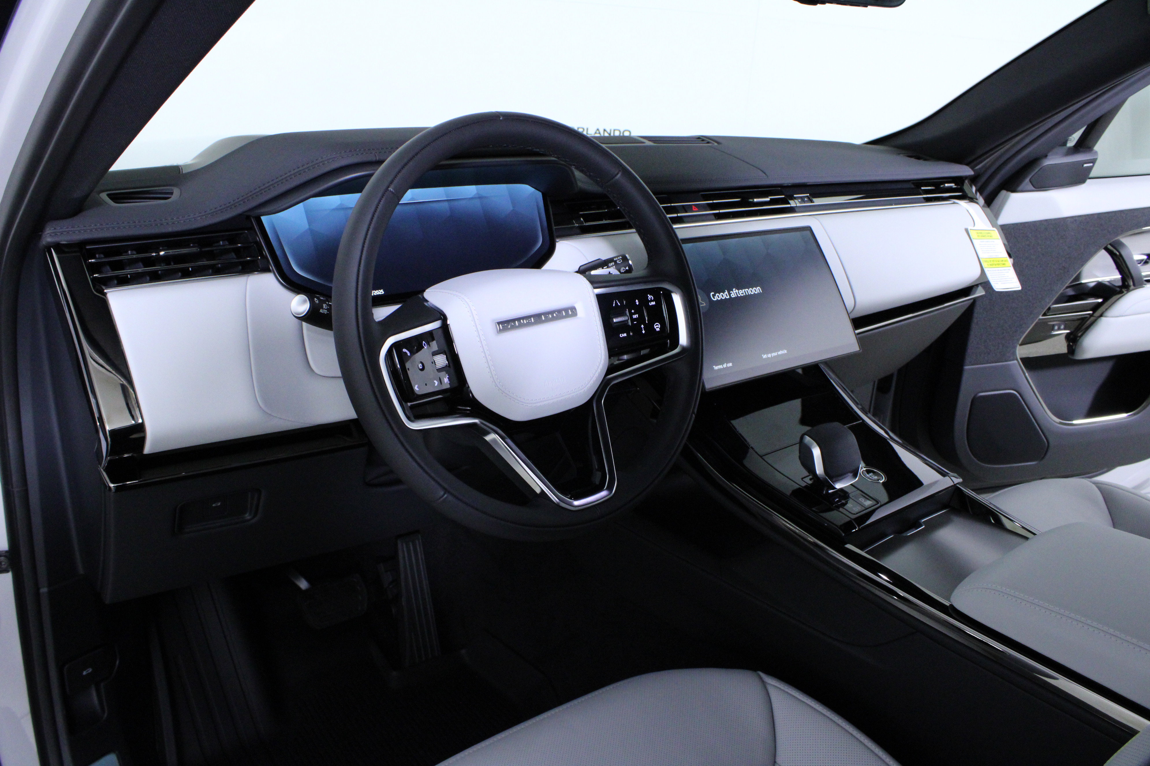 New 2026 Land Rover Range Rover Sport SE image 16