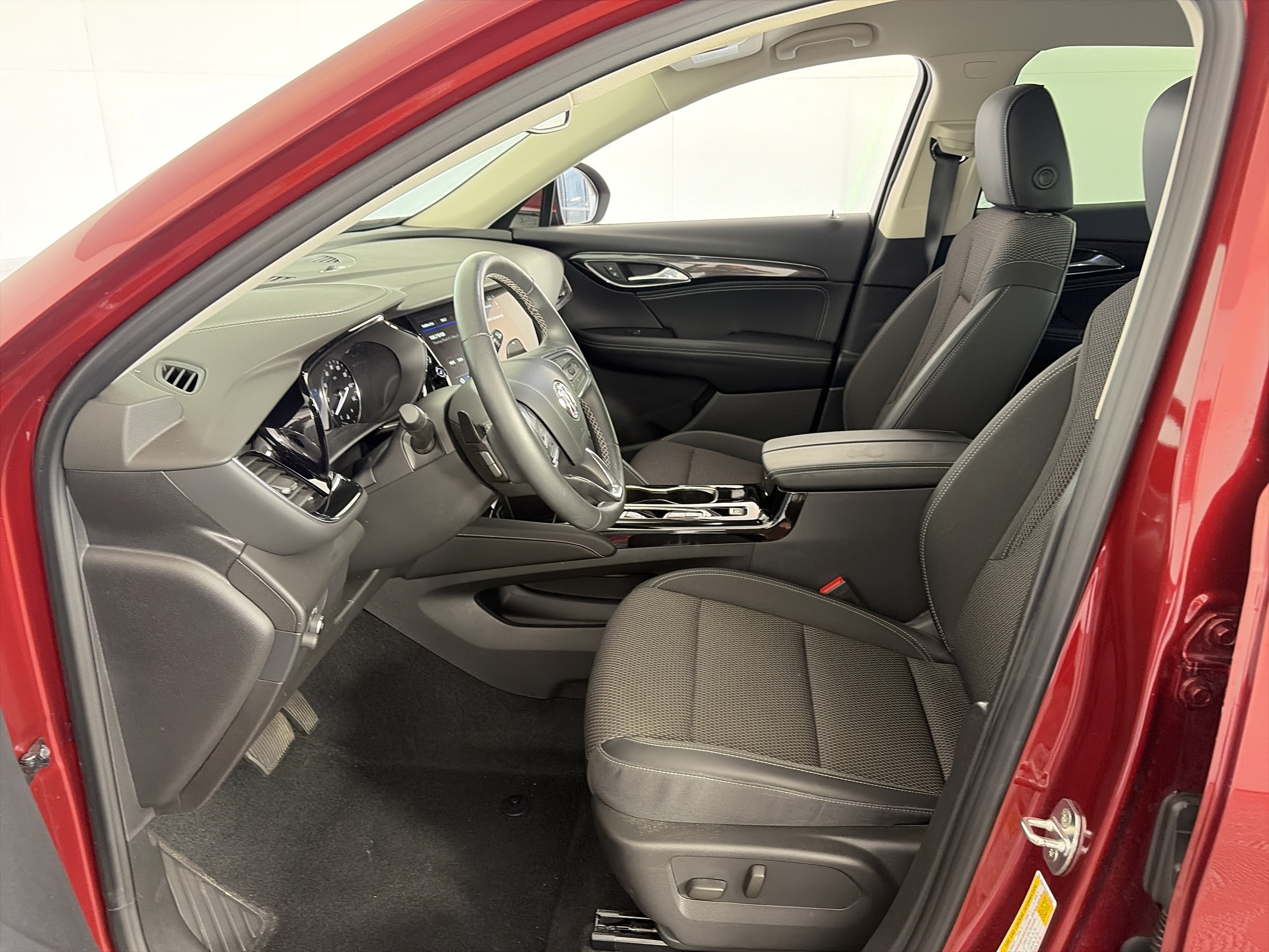 Used 2022 Buick Envision Preferred FWD image 6