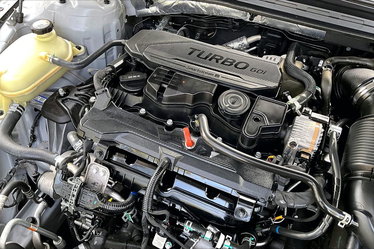 Used 2024 Kia K5 GT-Line w/ GT-Line Premium Package image 32