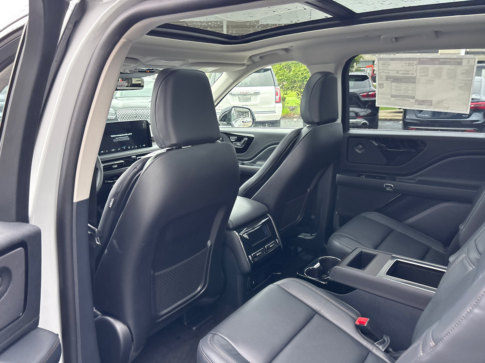 New 2027 Lincoln Aviator Reserve AWD/4WD image 26