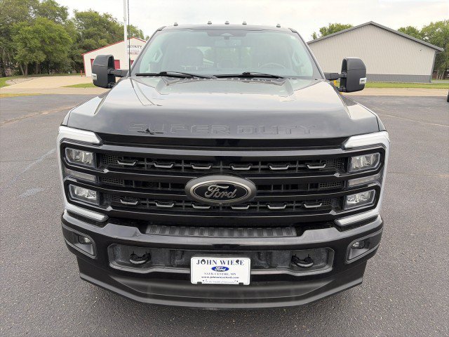 Used 2024 Ford F350 Lariat w/ Black Appearance Package AWD/4WD image 8