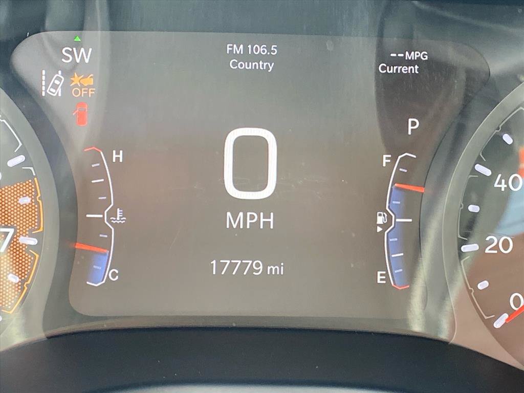 Used 2025 Jeep Compass Limited AWD/4WD image 22