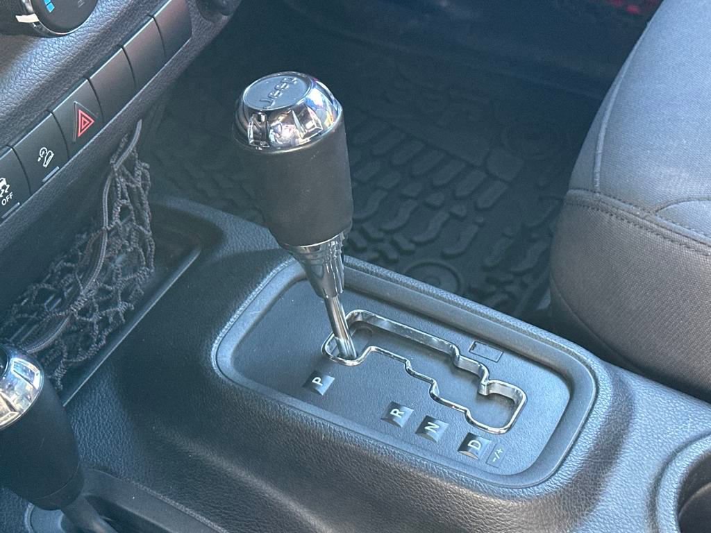 Used 2017 Jeep Wrangler Sport image 18