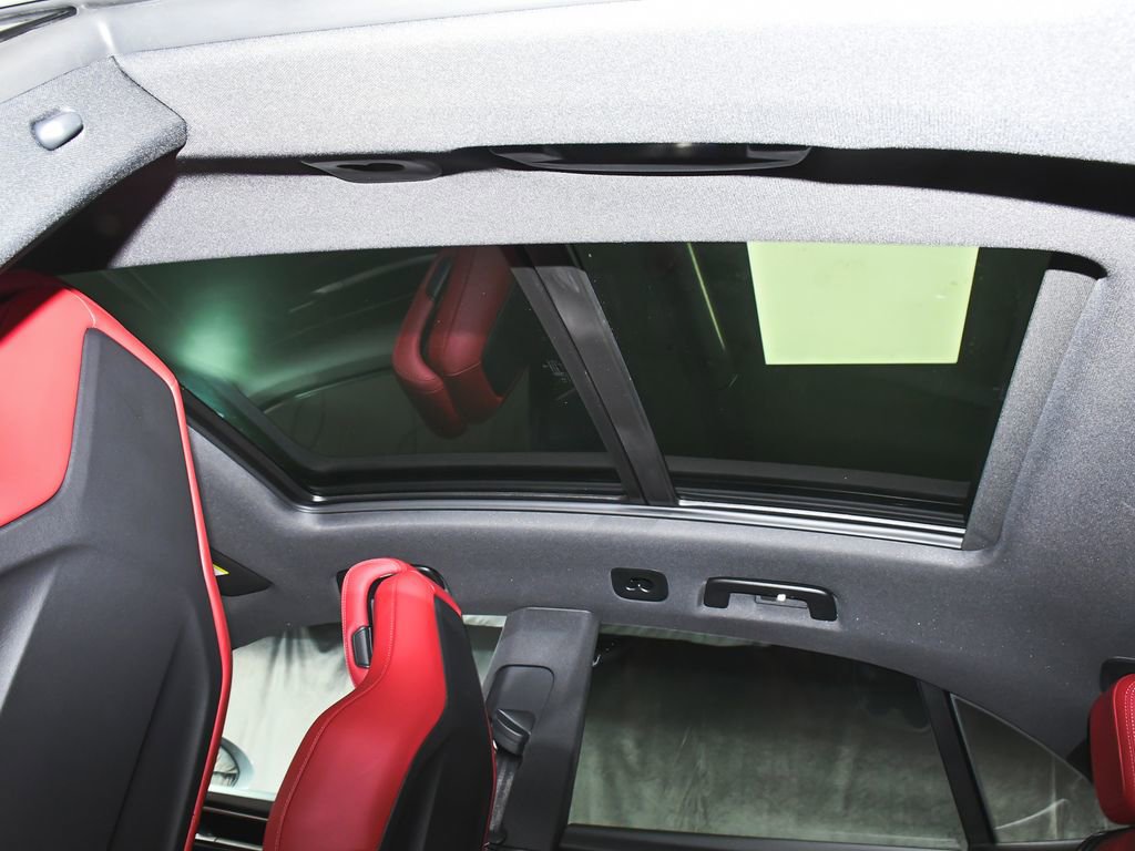 Used 2025 Porsche Macan 4 Electric AWD/4WD image 48