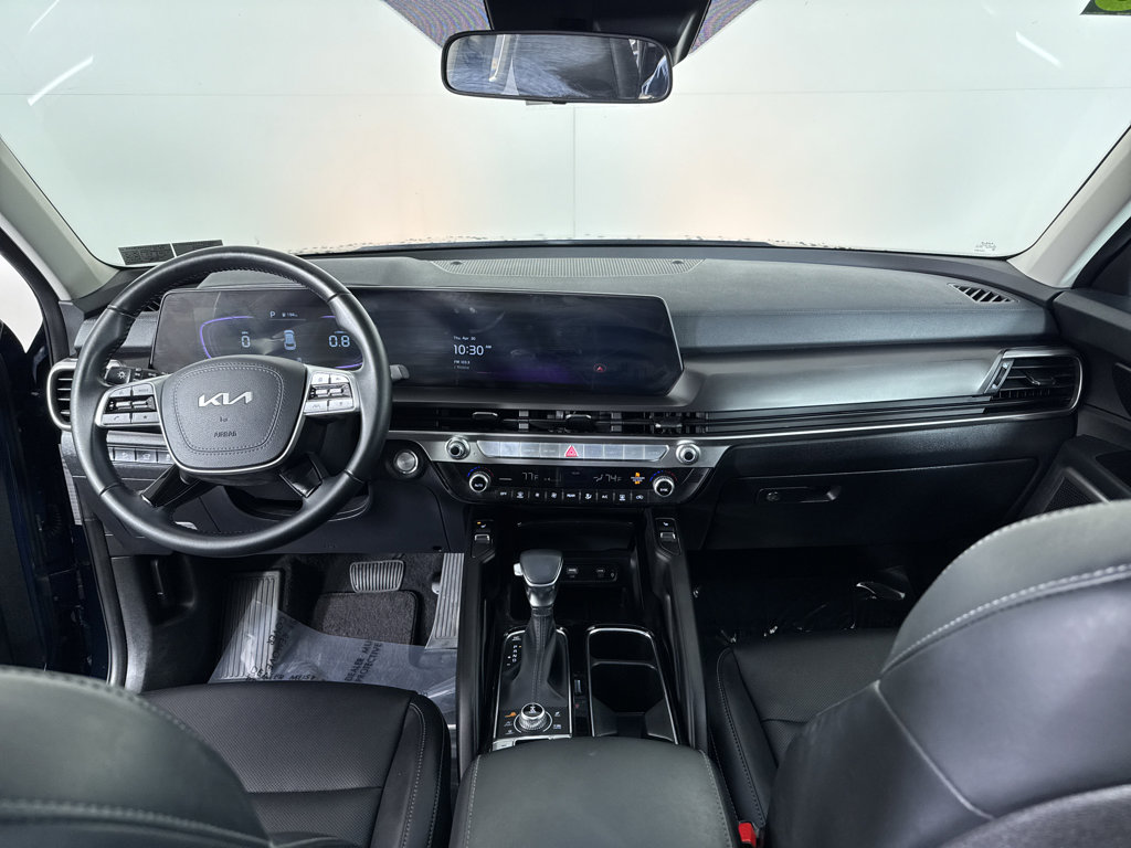 Used 2025 Kia Telluride S AWD/4WD image 4