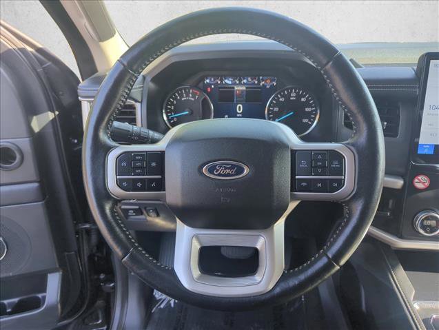 Used 2024 Ford Expedition Max XLT image 11