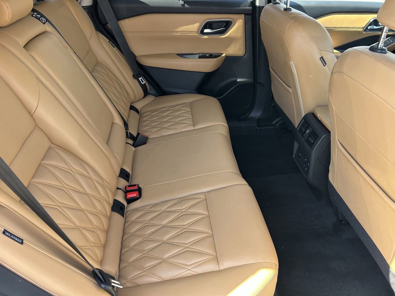 Certified 2023 Nissan Rogue Platinum w/ Platinum Premium Package image 12