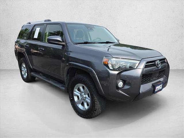 Used 2020 Toyota 4Runner SR5 AWD/4WD image 3