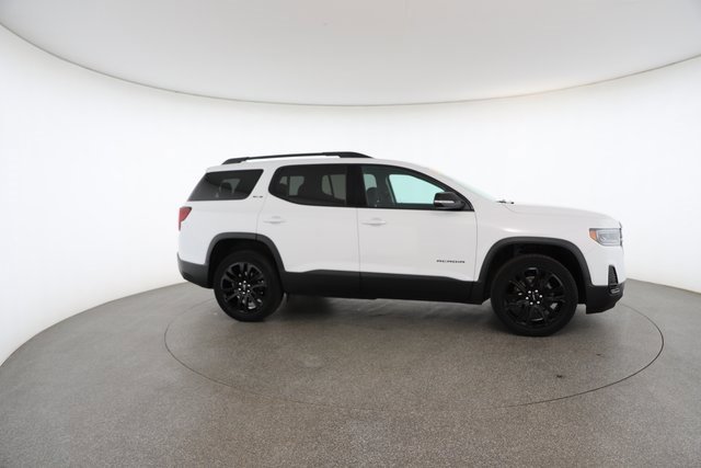 Used 2023 GMC Acadia SLE w/ Driver Convenience Package image 23