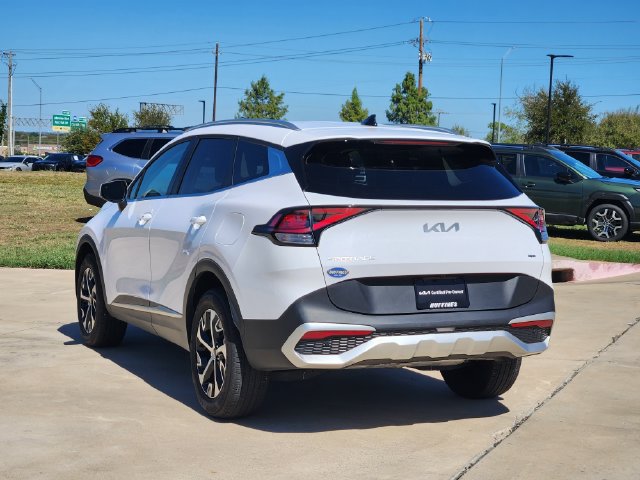 Certified 2025 Kia Sportage EX AWD/4WD image 5