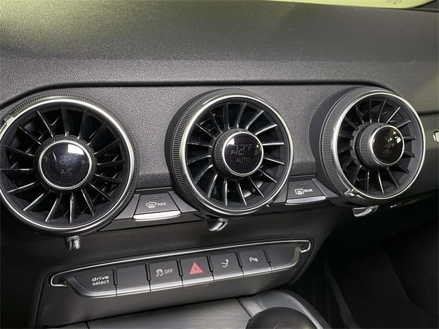 Used 2016 Audi TT 2.0T w/ Technology Package image 26