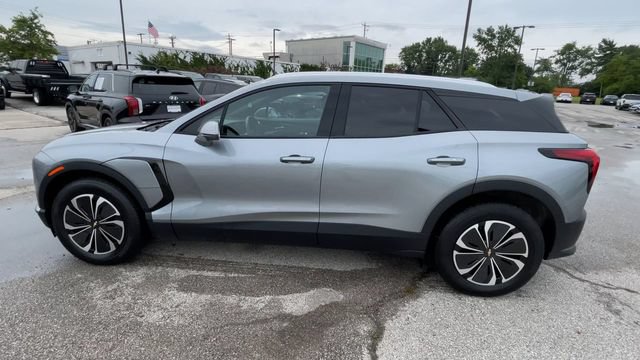 Used 2024 Chevrolet Blazer EV LT AWD/4WD image 7