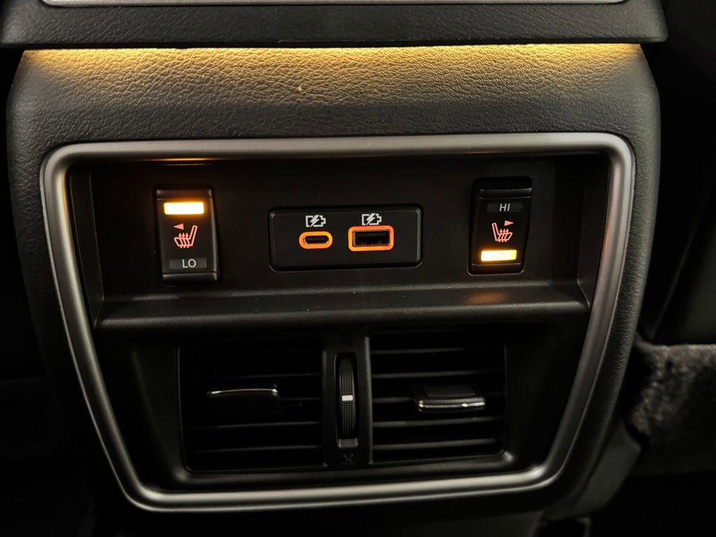 Certified 2022 Nissan Murano SL w/ SL Moonroof Package image 14