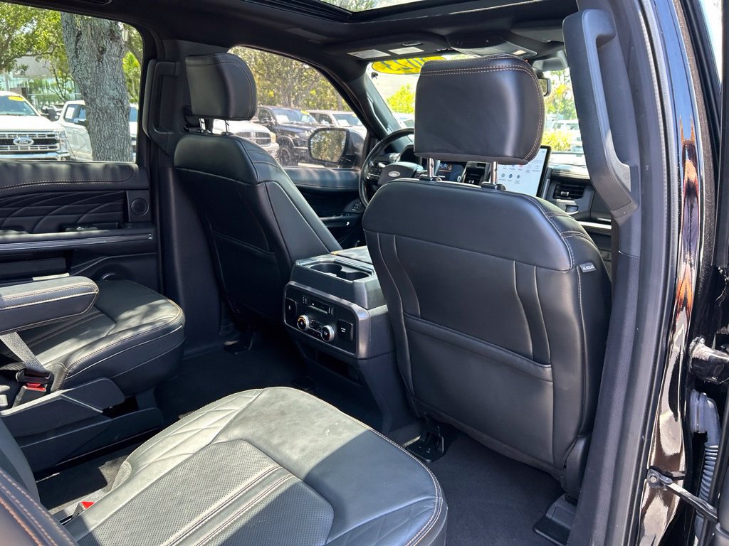 Used 2023 Ford Expedition Max Platinum AWD/4WD image 44