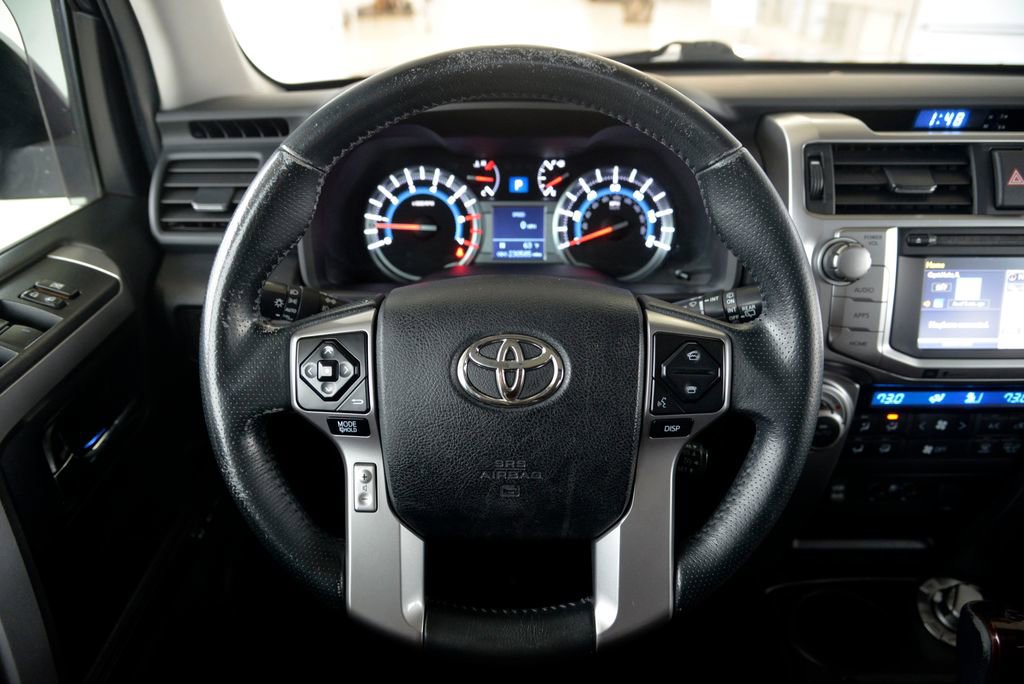 Used 2016 Toyota 4Runner Limited AWD/4WD image 18