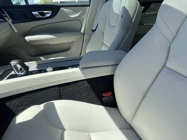 New 2025 Volvo V60 B5 Cross Country Plus w/ Protection Package Premier image 16