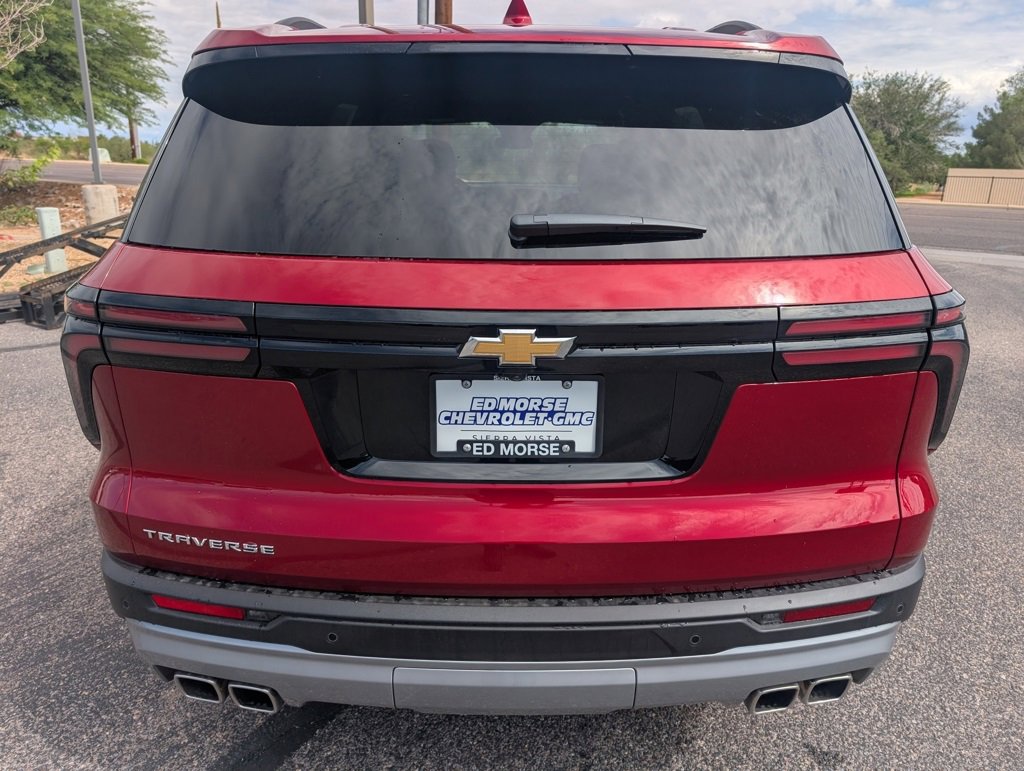New 2025 Chevrolet Traverse LT w/ Sun and Wheel Package image 4