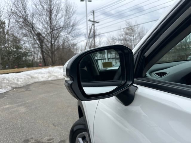 Used 2025 Honda HR-V LX image 15