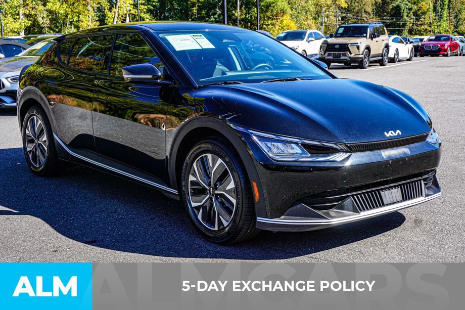 Used 2024 Kia EV6 Light image 4