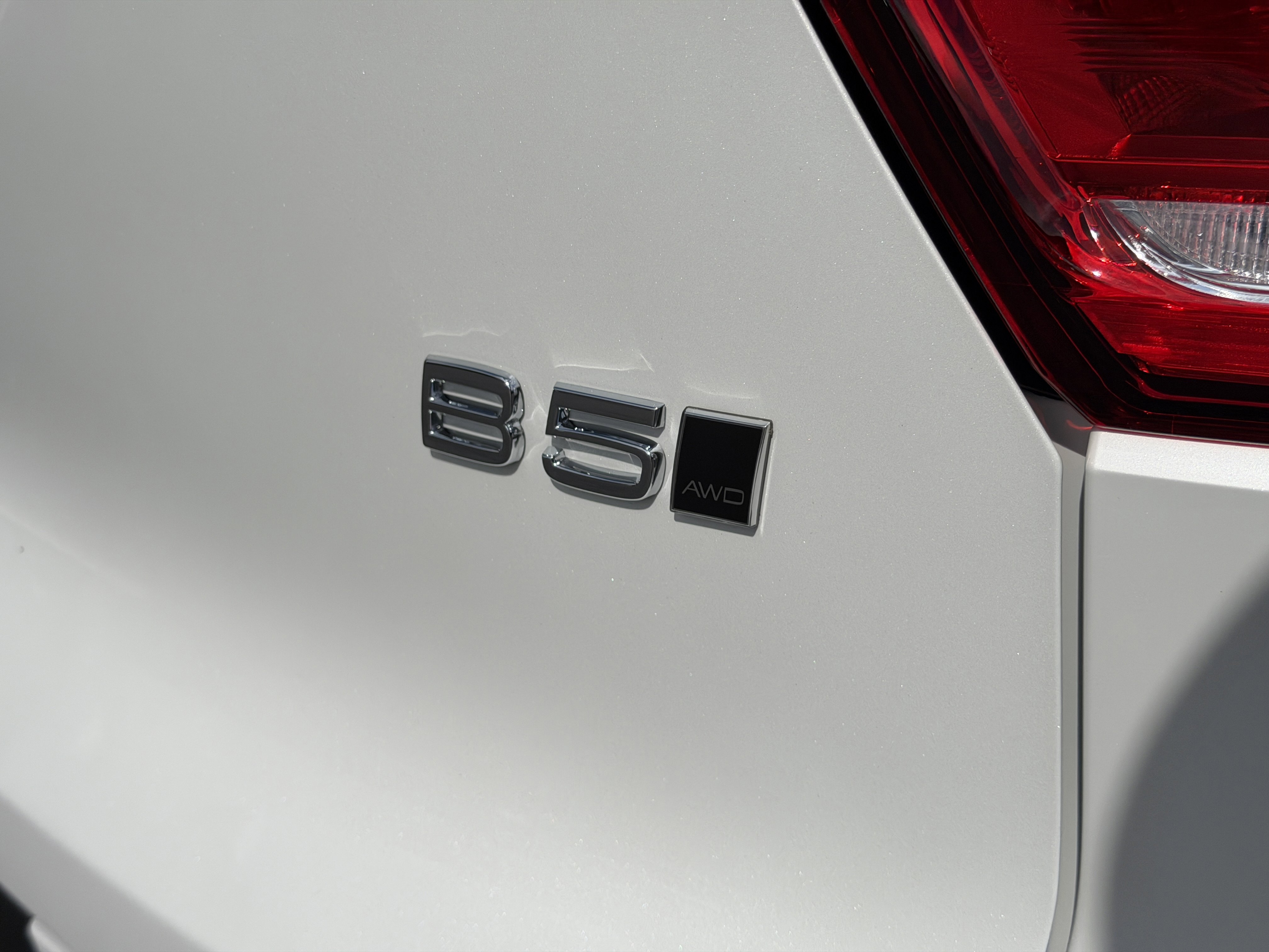 New 2026 Volvo XC40 B5 Core w/ Protection Package image 13