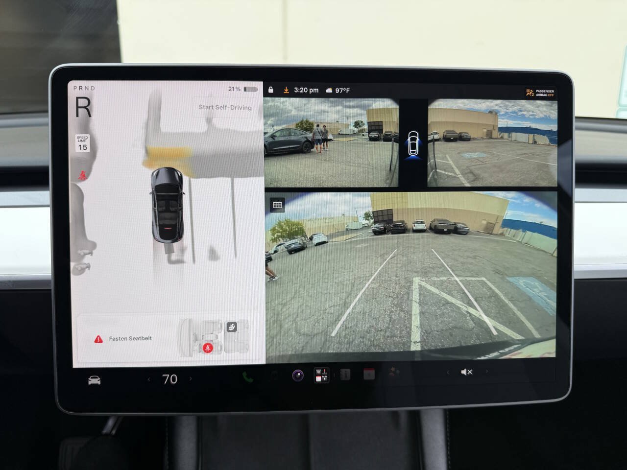 Used 2023 Tesla Model Y Long Range AWD/4WD image 5