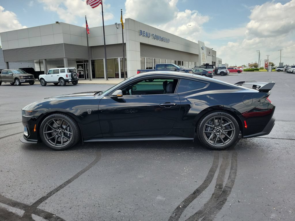 Certified 2025 Ford Mustang Dark Horse w/ Dark Horse Handlin Package RWD image 7