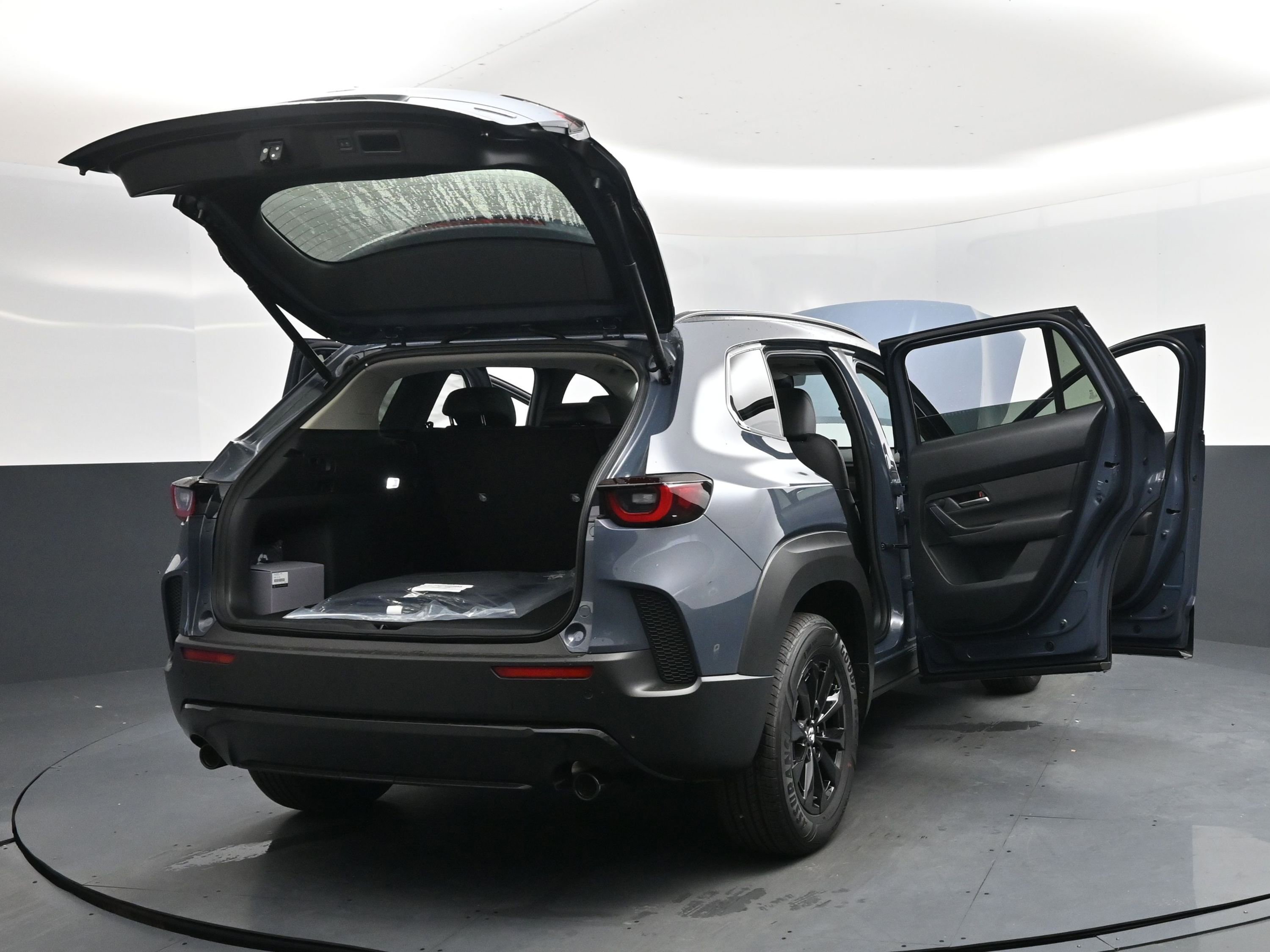 New 2026 MAZDA CX-50 AWD 2.5 Hybrid w/ Cargo Package image 19