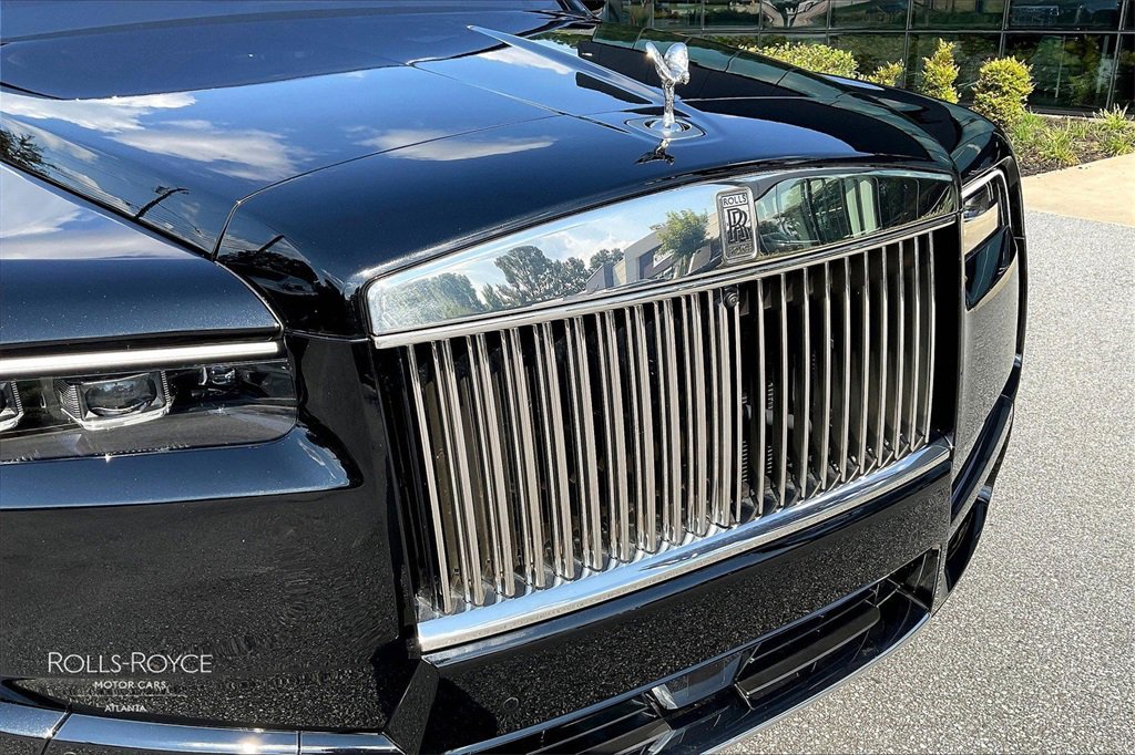 Certified 2025 Rolls-Royce Cullinan image 29