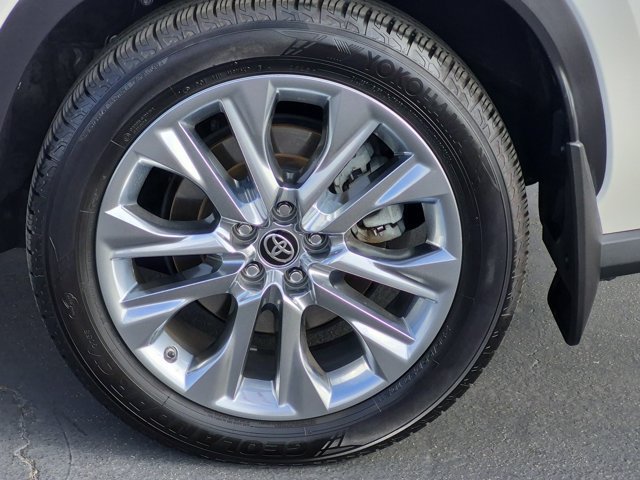 Used 2021 Toyota Highlander Limited AWD/4WD image 13