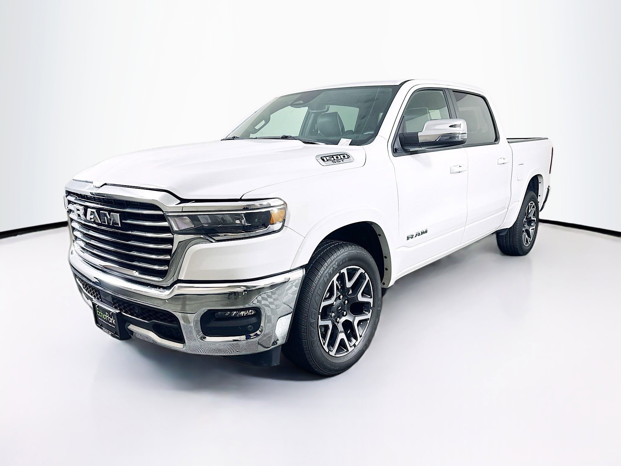 Used 2025 RAM 1500 Laramie image 3