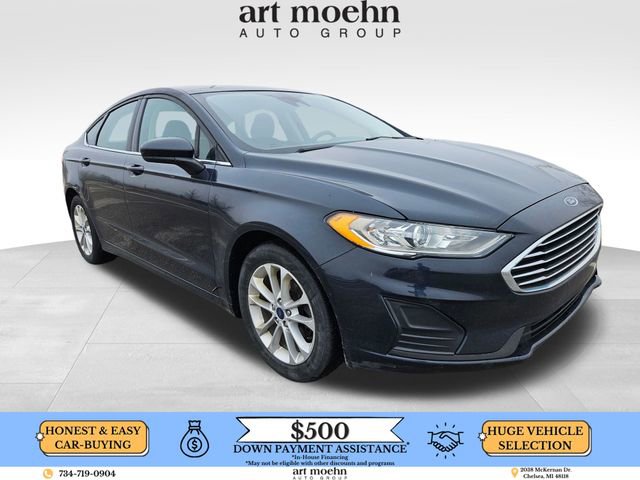 Used 2020 Ford Fusion SE image 1