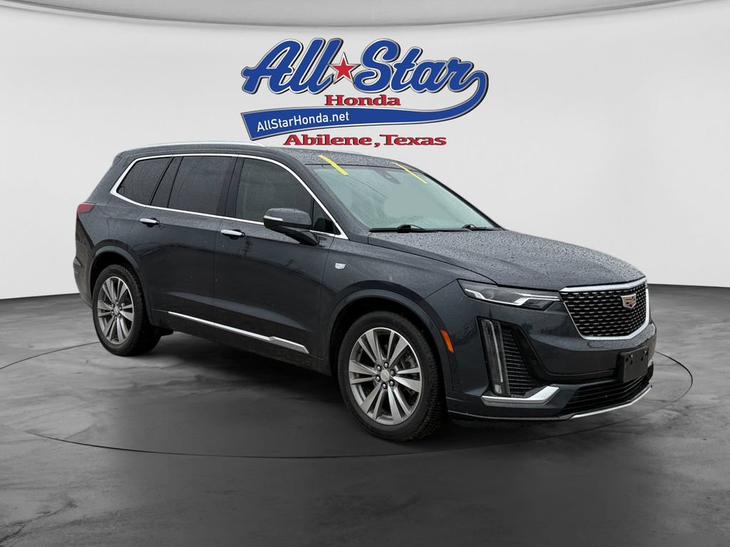Used 2021 Cadillac XT6 Premium Luxury FWD image 3