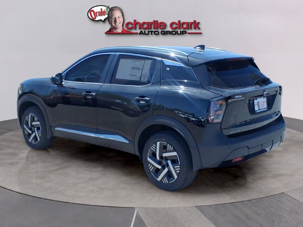 New 2027 Nissan Kicks SV w/ Rock Creek Edition AWD/4WD image 3