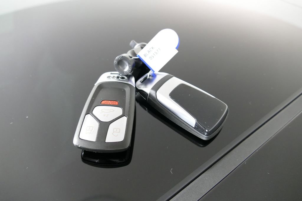 Used 2025 Audi Q5 2.0T Premium image 20