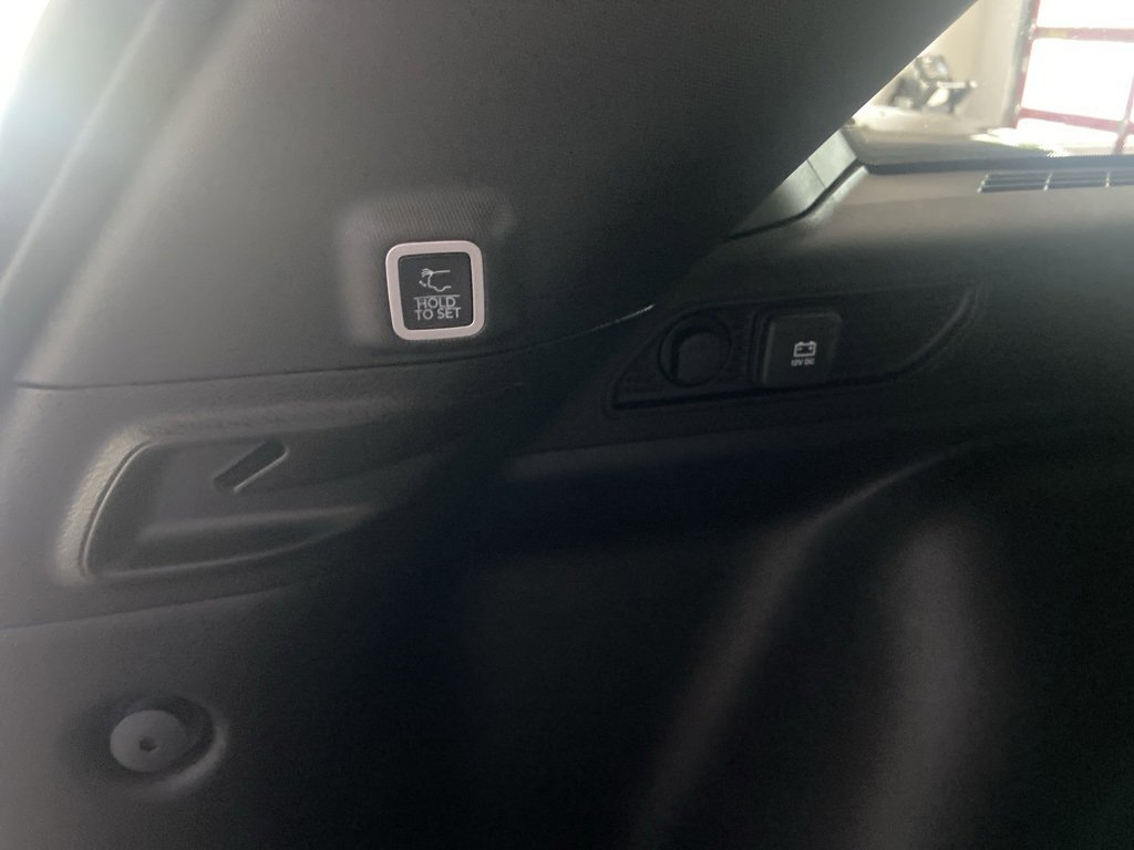 New 2025 Jeep Grand Cherokee Laredo X image 12
