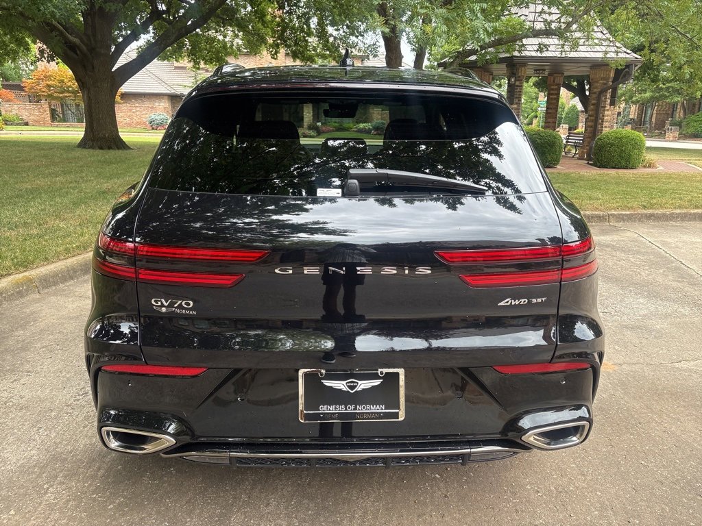 New 2026 Genesis GV70 3.5T Sport Prestige image 4