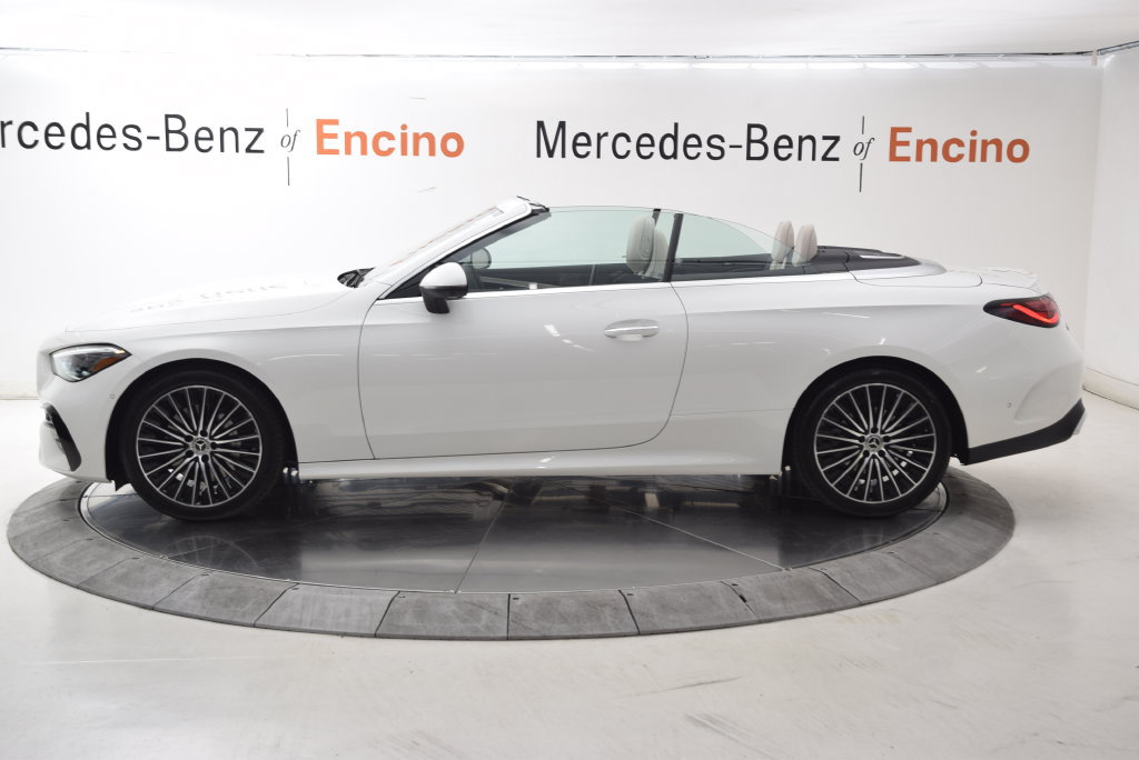 New 2027 Mercedes-Benz CLE 300 4MATIC Cabriolet image 4