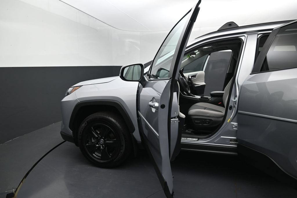 Used 2024 Toyota RAV4 XLE w/ Convenience Package AWD/4WD image 13