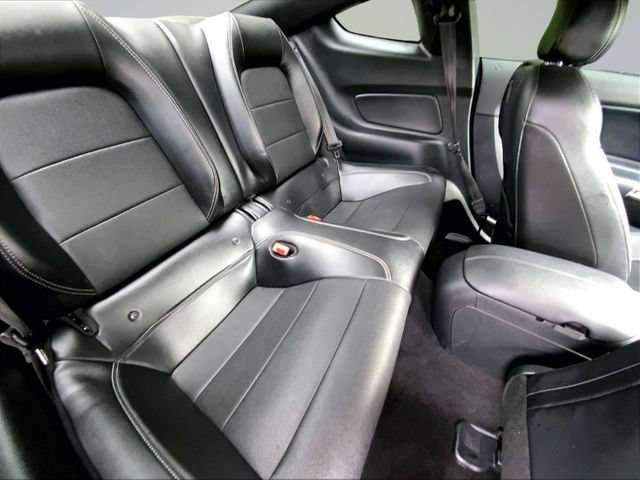 Used 2019 Ford Mustang GT Premium w/ GT Performance Package RWD image 29