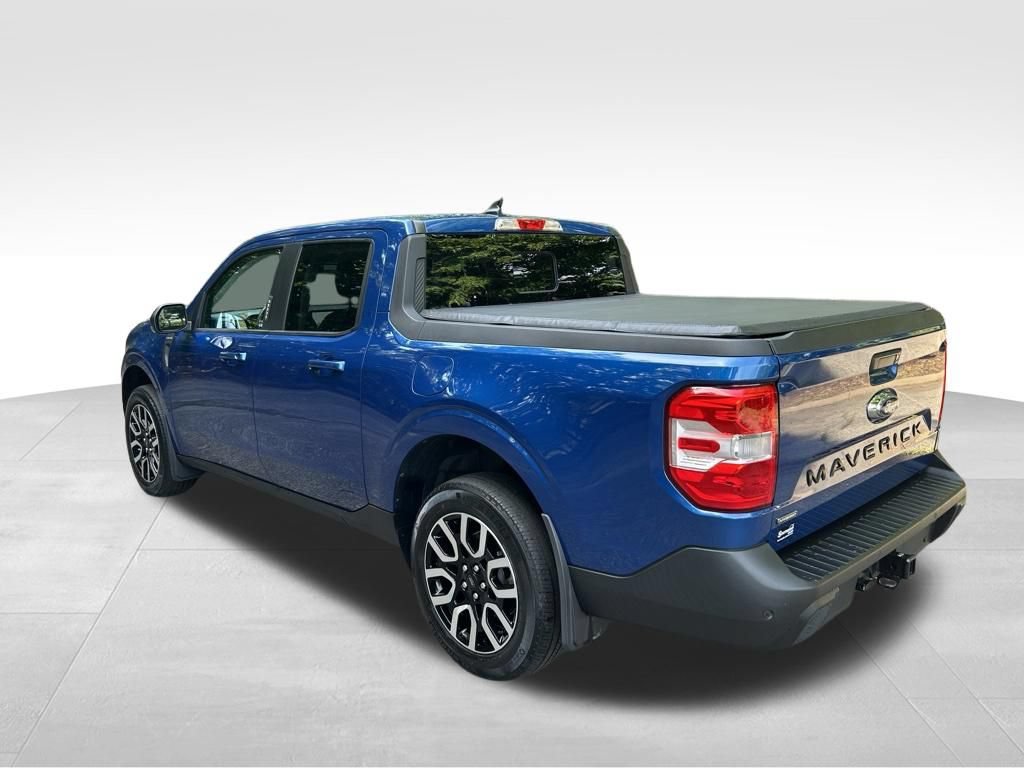 Used 2023 Ford Maverick Lariat w/ Lariat Luxury Package FWD image 3