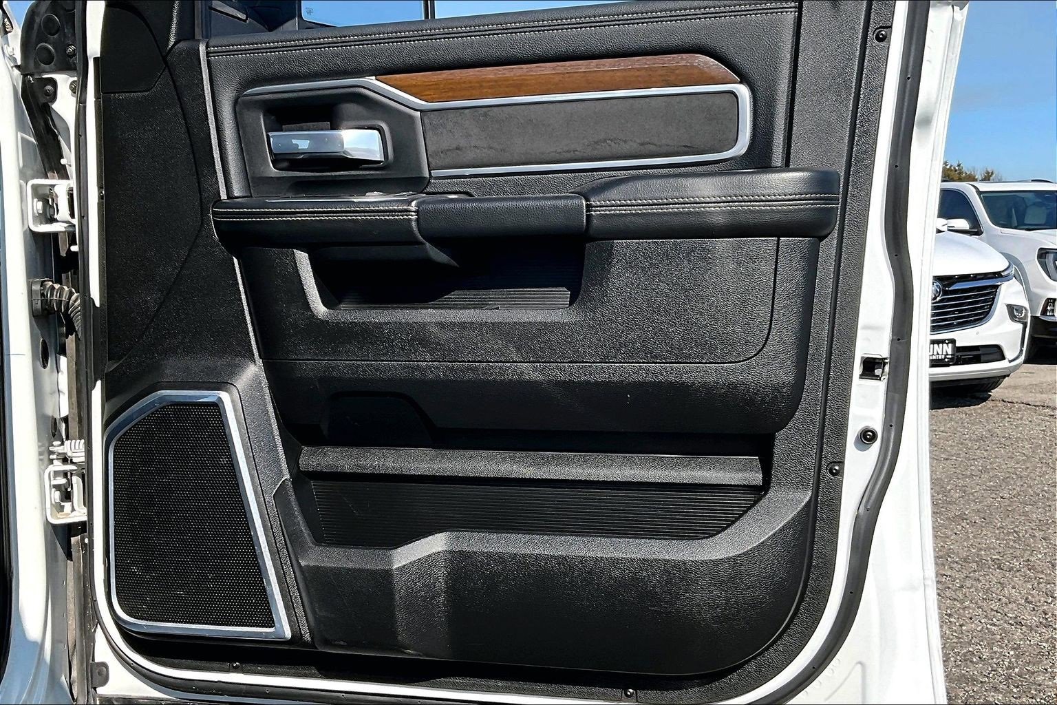 Used 2024 RAM 2500 Laramie image 18