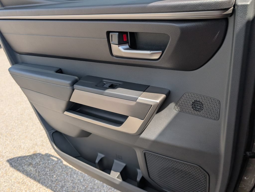 New 2026 Toyota Tundra SR5 AWD/4WD image 28