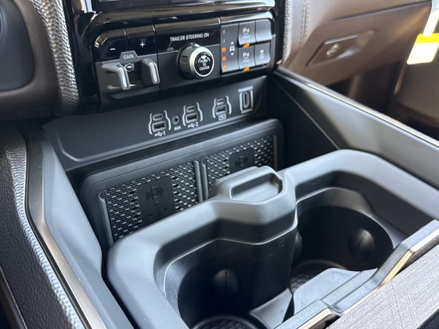 New 2026 RAM 1500 Limited w/ Trailer Tow Group AWD/4WD image 15