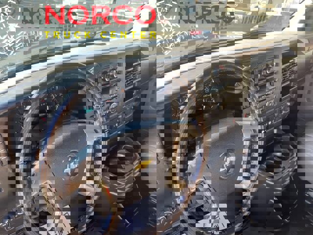 Used 2015 Chevrolet Express 2500 image 14