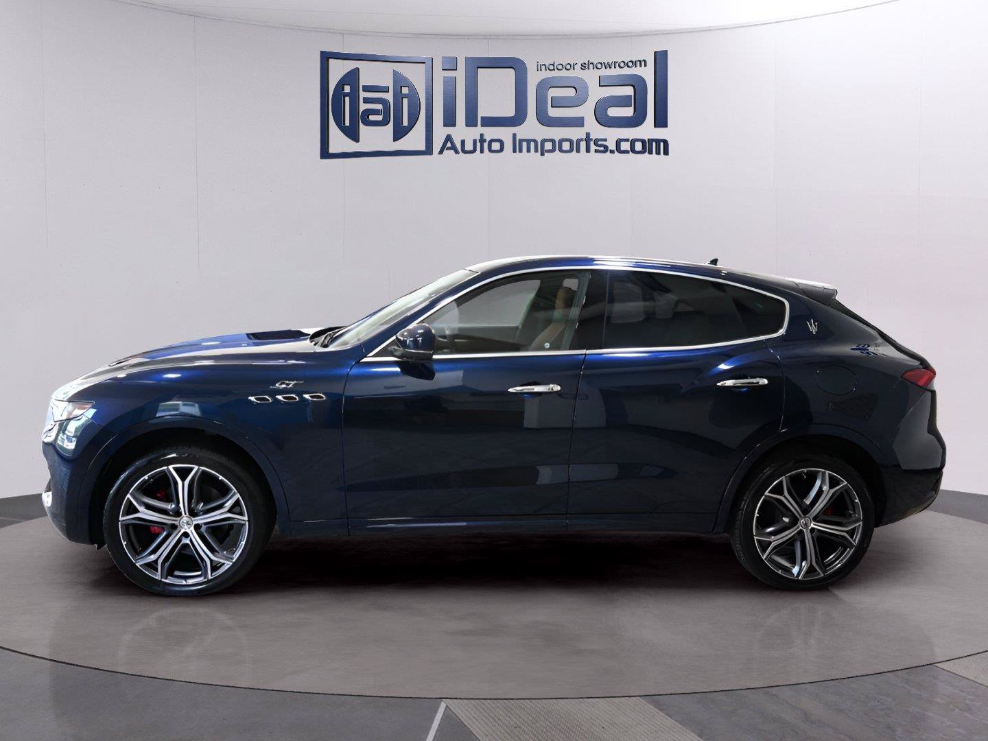 Used 2023 Maserati Levante GT AWD/4WD image 2