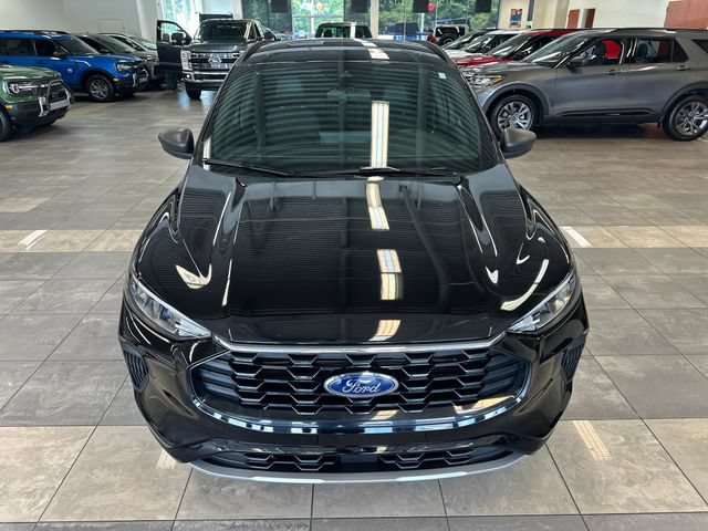 Used 2024 Ford Escape ST-Line w/ Tech Pack #1 AWD/4WD image 19