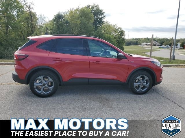 New 2026 Ford Escape ST-Line w/ Tech Pack #1 image 2