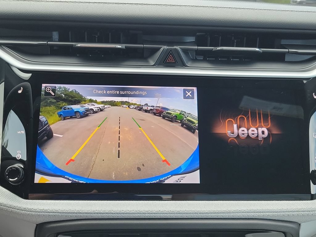 New 2026 Jeep Cherokee Laredo AWD/4WD image 18